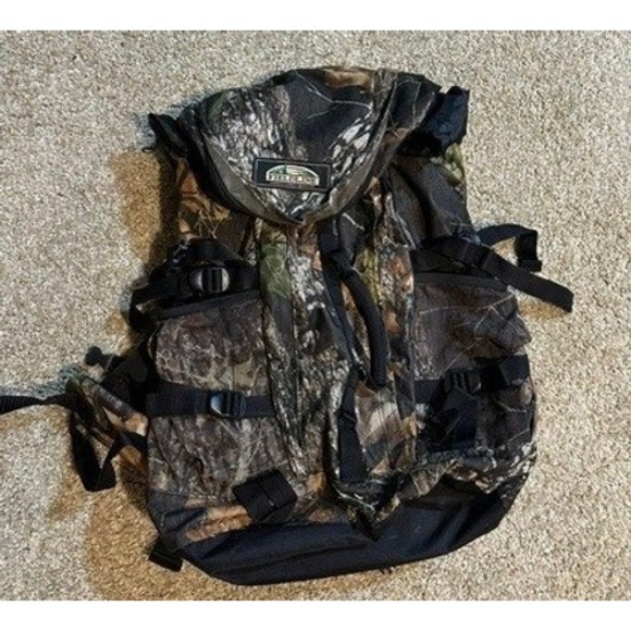 Fieldline Other - Fieldline Hunting Backpack Forest Camo Tactical Gear Bag QCB104WM-M